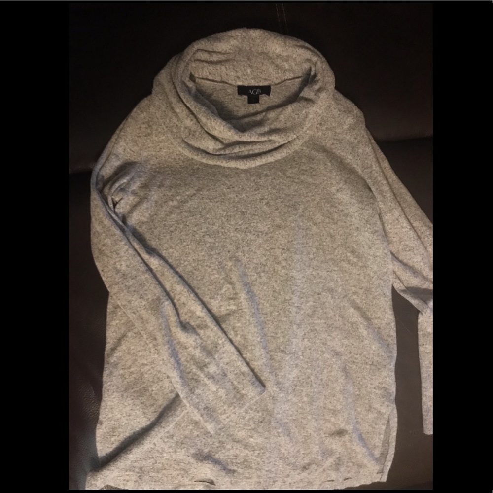 Gray sweater